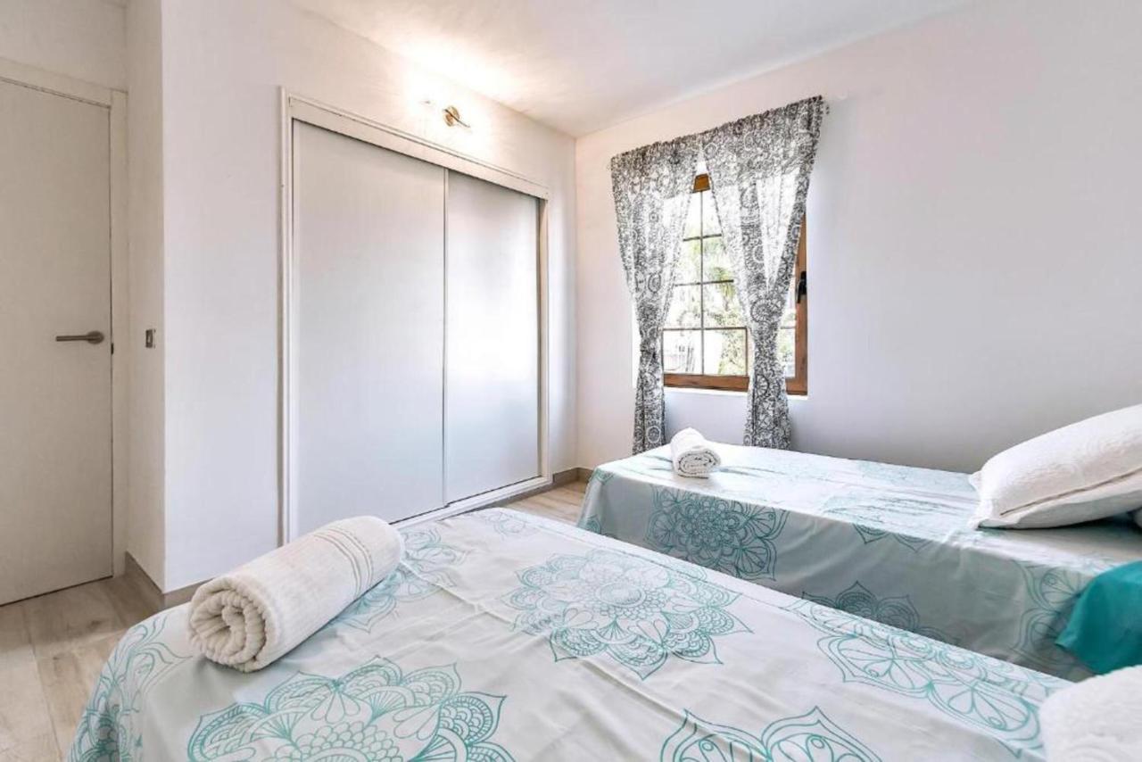 Apartamento De 2 Dormitorios Con Wifi, Cerca De Playa, En Playa De Las Americas المظهر الخارجي الصورة